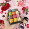 สนับสนุนมินิมาการองขายช่วงวาเลนไทน์ “Support a set of mini macarons in Valentine time.”